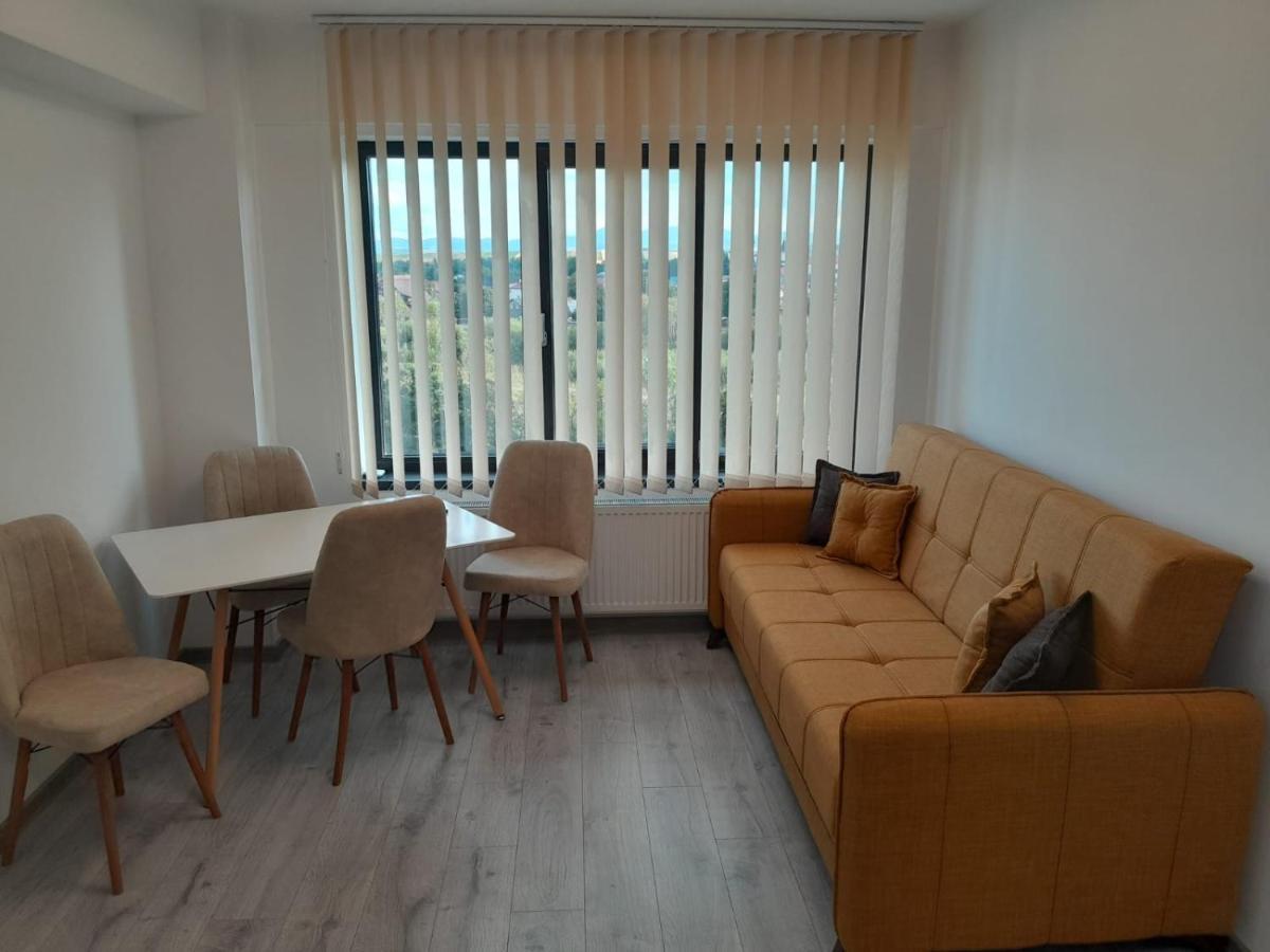 Apartament 3 Camere, Targu Neamt Et4 Exterior foto