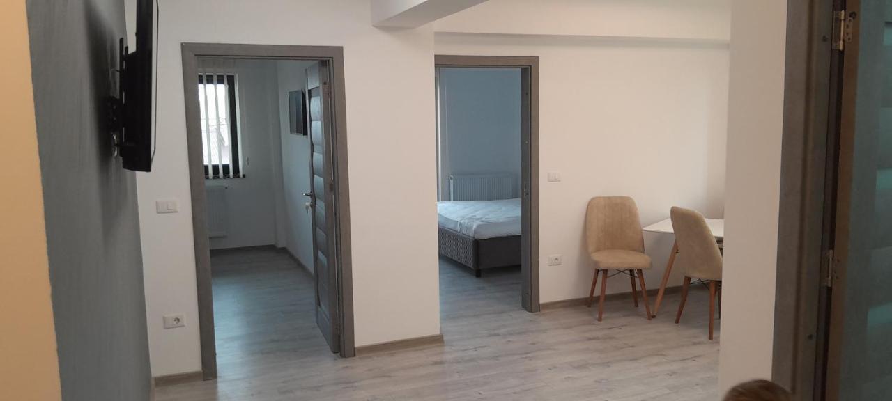 Apartament 3 Camere, Targu Neamt Et4 Exterior foto