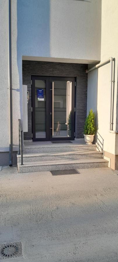 Apartament 3 Camere, Targu Neamt Et4 Exterior foto